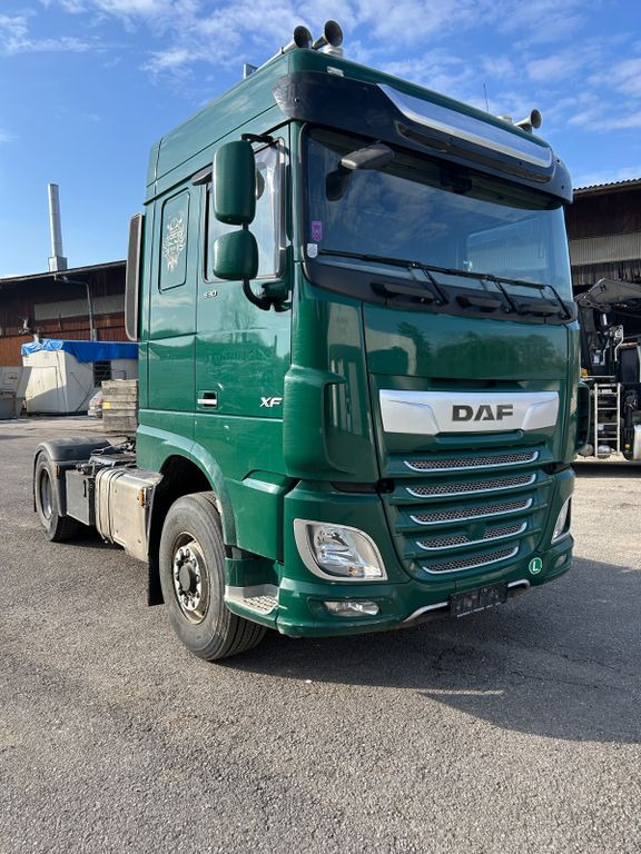 DAF XF 530 PxP 4x4 Hydraulik DAF XF 530 PxP 4x4 Hydraulik - Tracteur routier: photos 3 DAF XF 530 PxP 4x4 Hydraulik DAF XF 530 PxP 4x4 Hydraulik - Tracteur routier: photos 3