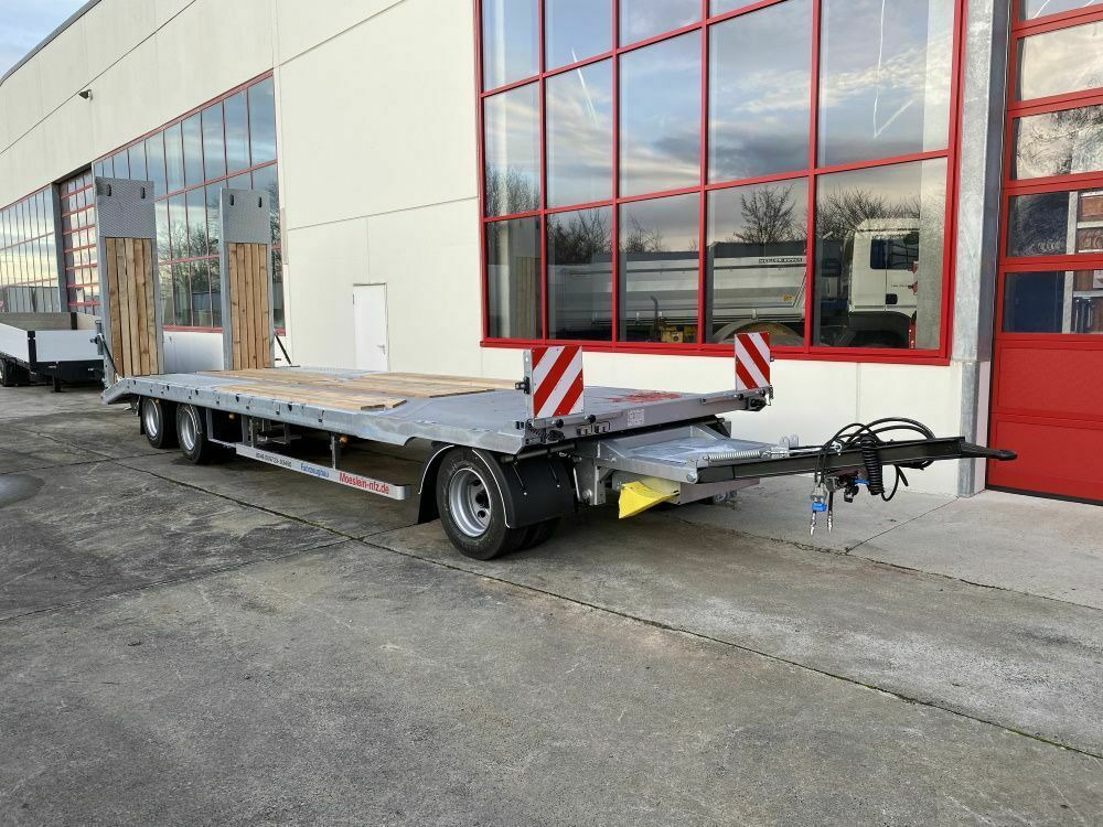 Möslein 3 Achs Tieflader mit gerader Ladefläche 9 m, Ne - Remorque porte-engin surbaissée: photos 3 Möslein 3 Achs Tieflader mit gerader Ladefläche 9 m, Ne - Remorque porte-engin surbaissée: photos 3