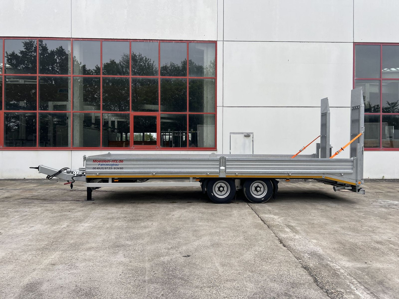 Möslein Neuer Tandemtieflader, 7,28 m Ladefläche - Remorque porte-engin surbaissée: photos 4 Möslein Neuer Tandemtieflader, 7,28 m Ladefläche - Remorque porte-engin surbaissée: photos 4