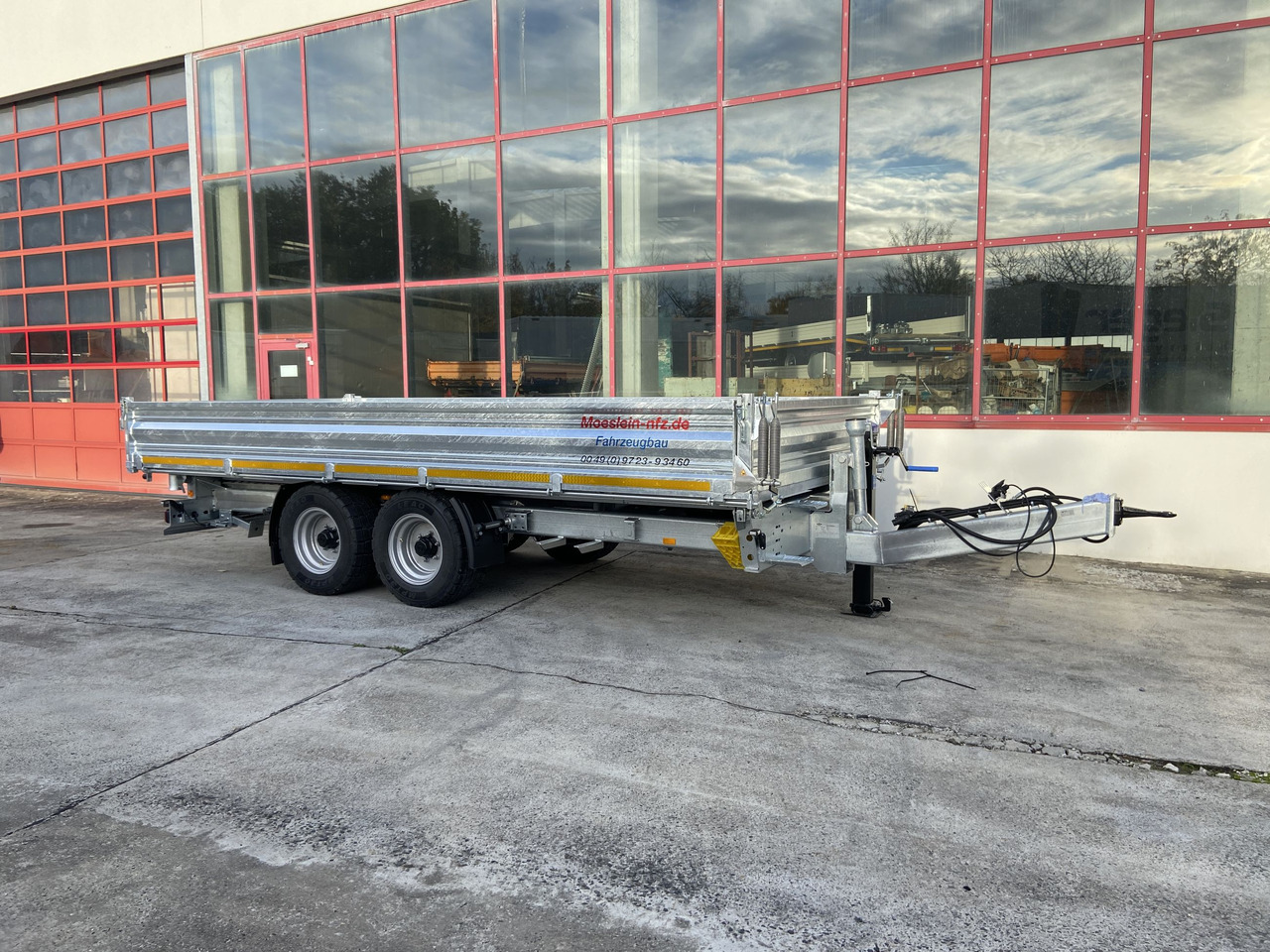 Möslein TTD 11 Breite Reifen  Kipper Tieflader, Breite Reifen-- Neufahrzeug -- - Remorque benne: photos 4 Möslein TTD 11 Breite Reifen  Kipper Tieflader, Breite Reifen-- Neufahrzeug -- - Remorque benne: photos 4