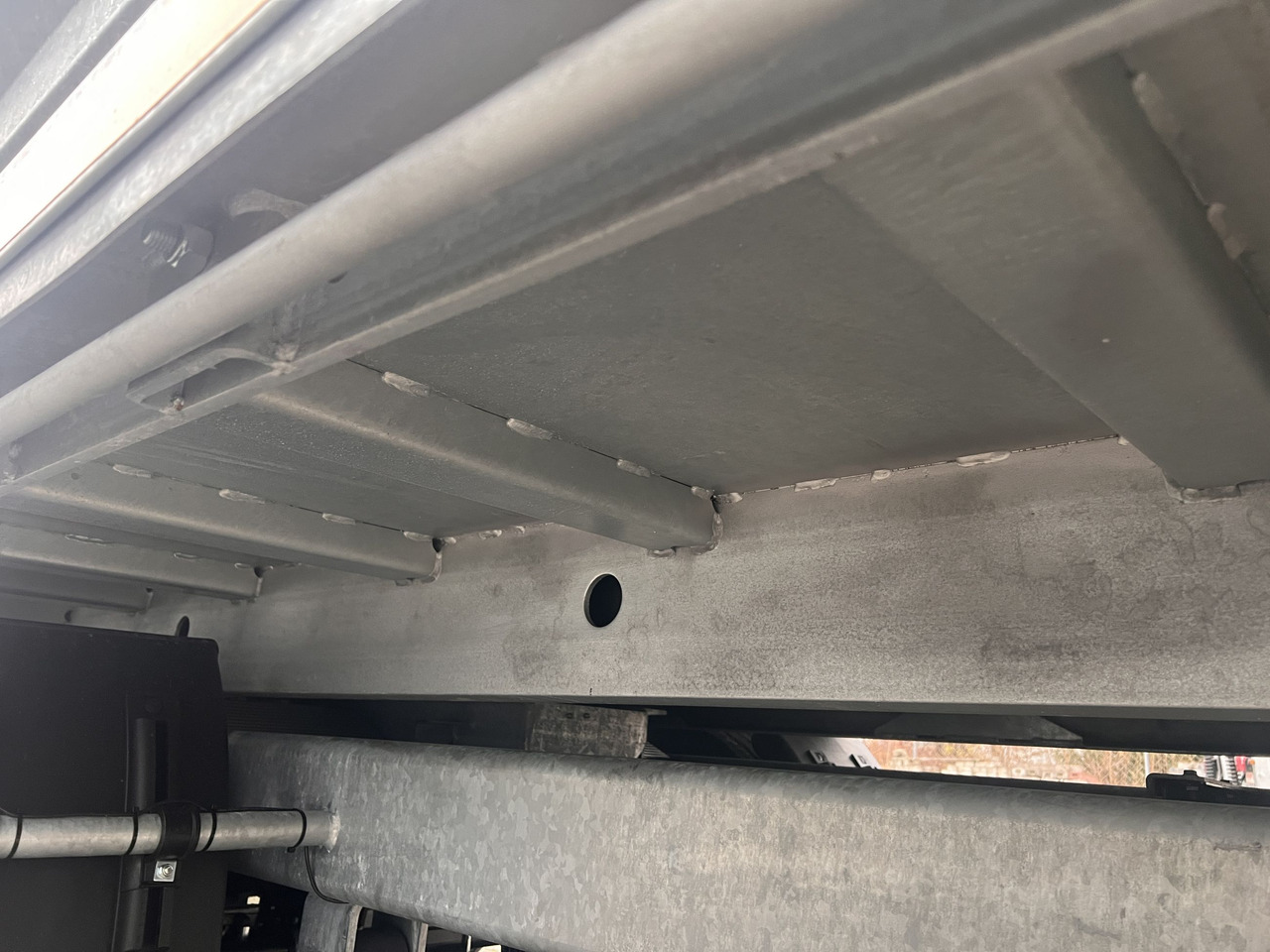 Möslein TTD 19 AB neuer 19 t Tandemkipper TiefladerGitteraufsatz - Remorque benne: photos 4 Möslein TTD 19 AB neuer 19 t Tandemkipper TiefladerGitteraufsatz - Remorque benne: photos 4