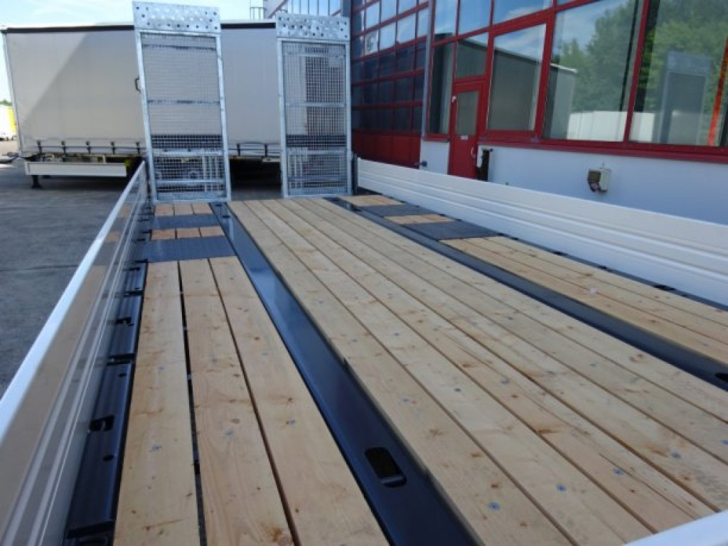 Möslein TTT 11-6,2 BR Weiß Tandemtieflader mit breiten RampenNeufahrzeug - Remorque porte-engin surbaissée: photos 4 Möslein TTT 11-6,2 BR Weiß Tandemtieflader mit breiten RampenNeufahrzeug - Remorque porte-engin surbaissée: photos 4