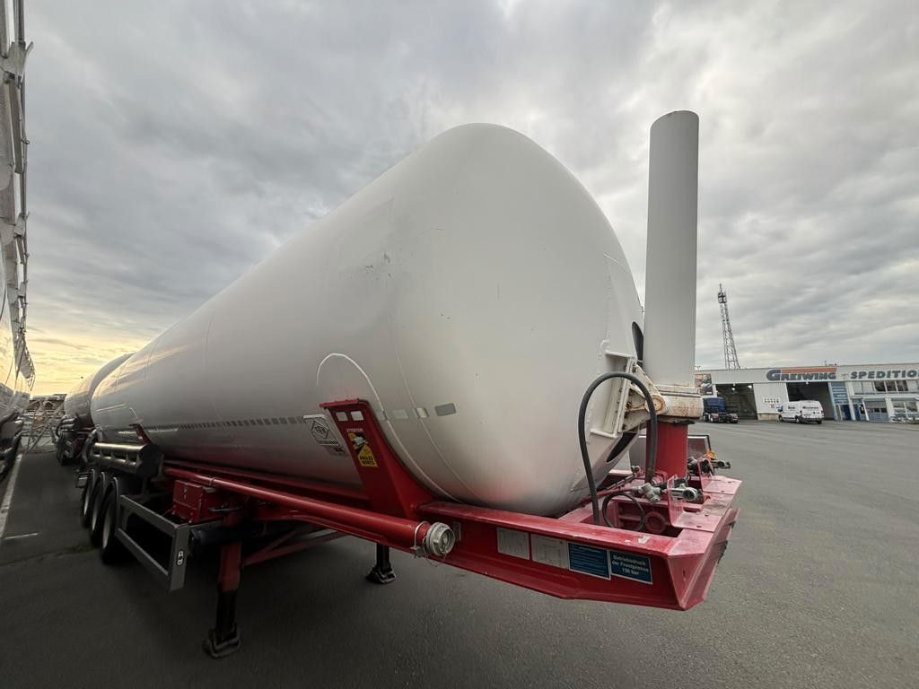 Feldbinder KIP 60.3 E-Hydraulik - Citerne pulvérulente: photos 3 Feldbinder KIP 60.3 E-Hydraulik - Citerne pulvérulente: photos 3