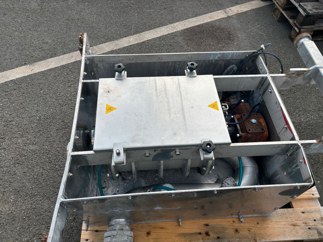 Zellradschleuse Eriksen TWBR22-N - Citerne pulvérulente: photos 2 Zellradschleuse Eriksen TWBR22-N - Citerne pulvérulente: photos 2