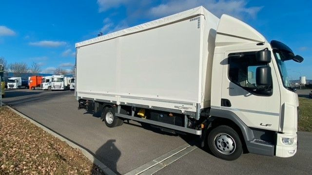 DAF LF 210 8t Pritsche-Plane LBW Tageszulassung - Camion à rideaux coulissants: photos 1 DAF LF 210 8t Pritsche-Plane LBW Tageszulassung - Camion à rideaux coulissants: photos 1