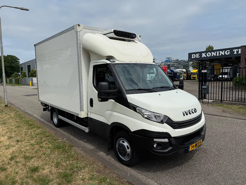Iveco Daily 50 50C18 frigo 2018 - Utilitaire frigorifique: photos 2 Iveco Daily 50 50C18 frigo 2018 - Utilitaire frigorifique: photos 2