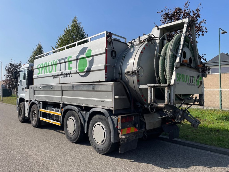 MAN TGA 41.440 kolkenzuiger pralissoli - Camion hydrocureur: photos 2 MAN TGA 41.440 kolkenzuiger pralissoli - Camion hydrocureur: photos 2