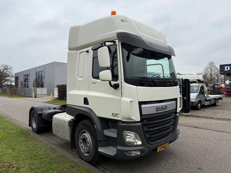 DAF CF 440 3-2016 ONLY 728.000 KM - Tracteur routier: photos 2 DAF CF 440 3-2016 ONLY 728.000 KM - Tracteur routier: photos 2