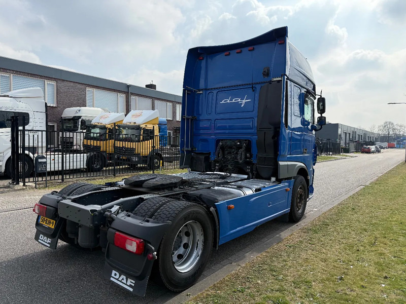 DAF XF 460 showtruck 4-2017 SSC 460 XF - Tracteur routier: photos 4 DAF XF 460 showtruck 4-2017 SSC 460 XF - Tracteur routier: photos 4