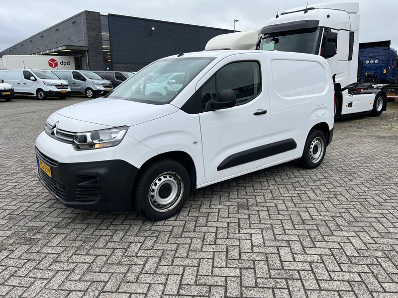 Citroën Berlingo Blue HDI 1,5, Airco, Nav, Bluetooth - Fourgonnette: photos 2 Citroën Berlingo Blue HDI 1,5, Airco, Nav, Bluetooth - Fourgonnette: photos 2
