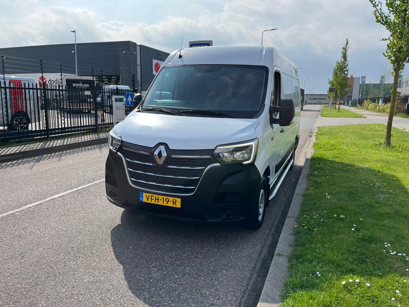 Renault Master 180.35 Red Edition L2 H2, 180pk, Airco, Nav, Camera - Fourgon utilitaire: photos 4 Renault Master 180.35 Red Edition L2 H2, 180pk, Airco, Nav, Camera - Fourgon utilitaire: photos 4