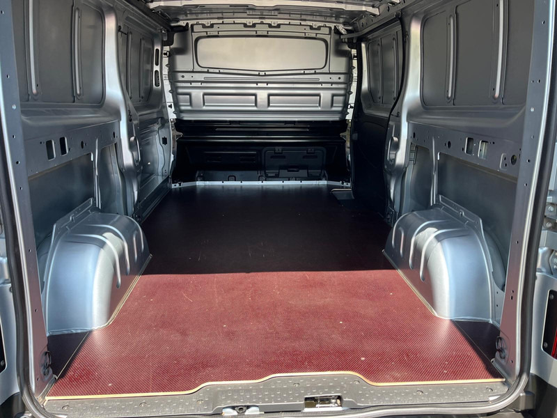 Fourgonnette, Utilitaire électrique Renault Trafic E-Tech Red L2 H1, Airco, Nav, Camera: photos 14