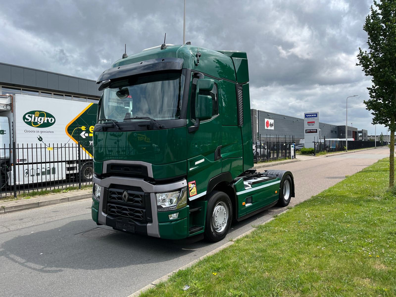 Renault T-13 High 480 T4x2, Highsleeper, Airco, Nav, Bluetooth - Tracteur routier: photos 2 Renault T-13 High 480 T4x2, Highsleeper, Airco, Nav, Bluetooth - Tracteur routier: photos 2