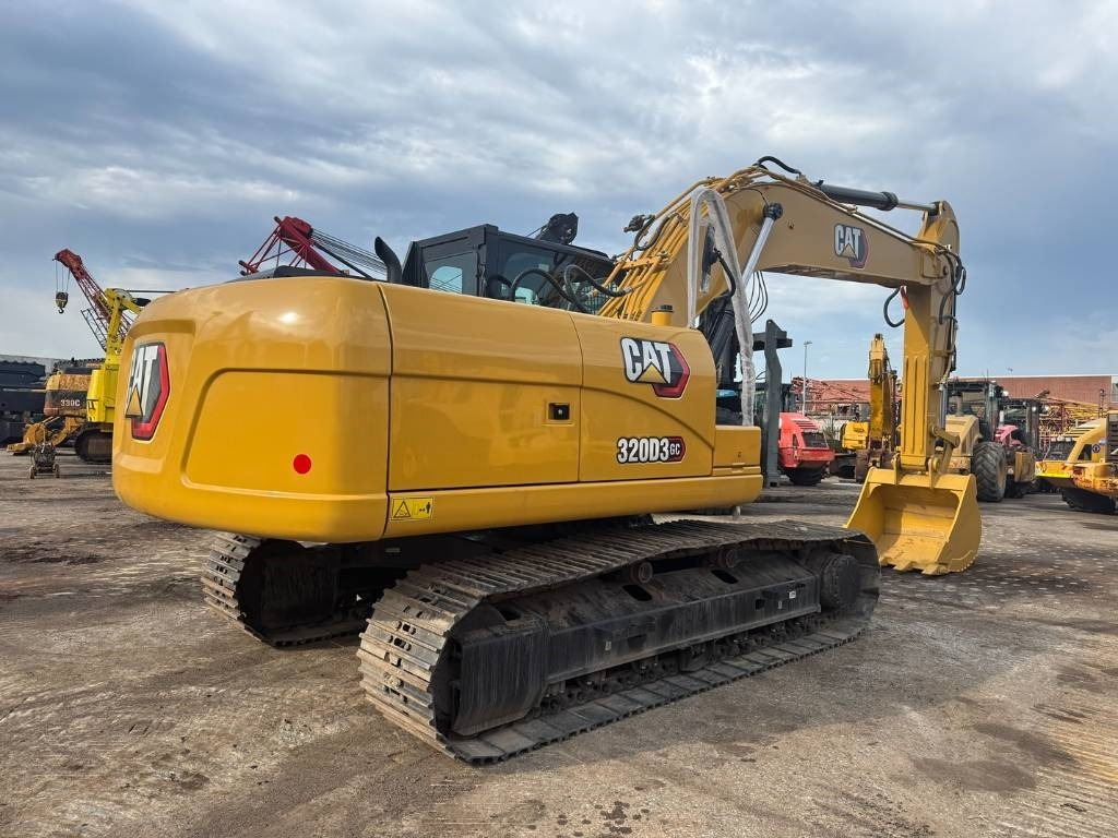 CAT 320 D 3 GC NEW UNUSED - Pelle sur chenille: photos 5 CAT 320 D 3 GC NEW UNUSED - Pelle sur chenille: photos 5