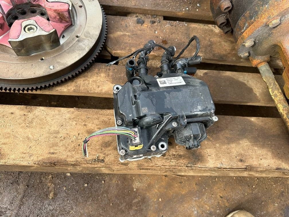 CAT 389-2683 485-9753-01 - Moteur pour Engins de chantier: photos 1 CAT 389-2683 485-9753-01 - Moteur pour Engins de chantier: photos 1