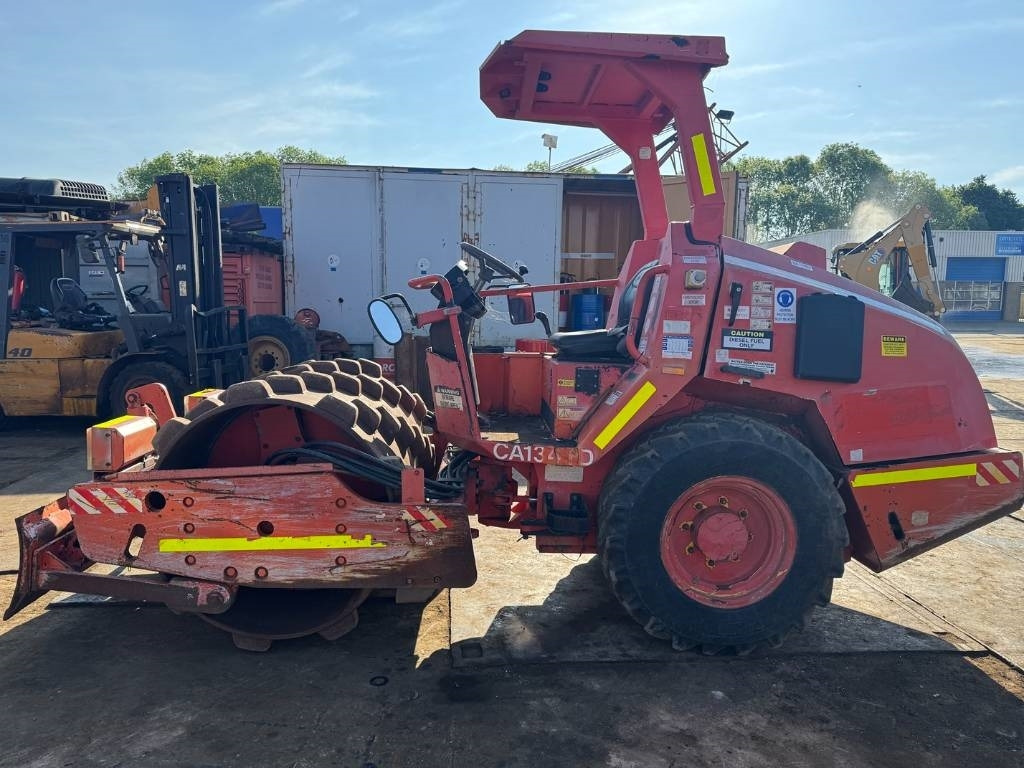 Dynapac CA 134 PDB - Compacteur mixte: photos 1 Dynapac CA 134 PDB - Compacteur mixte: photos 1