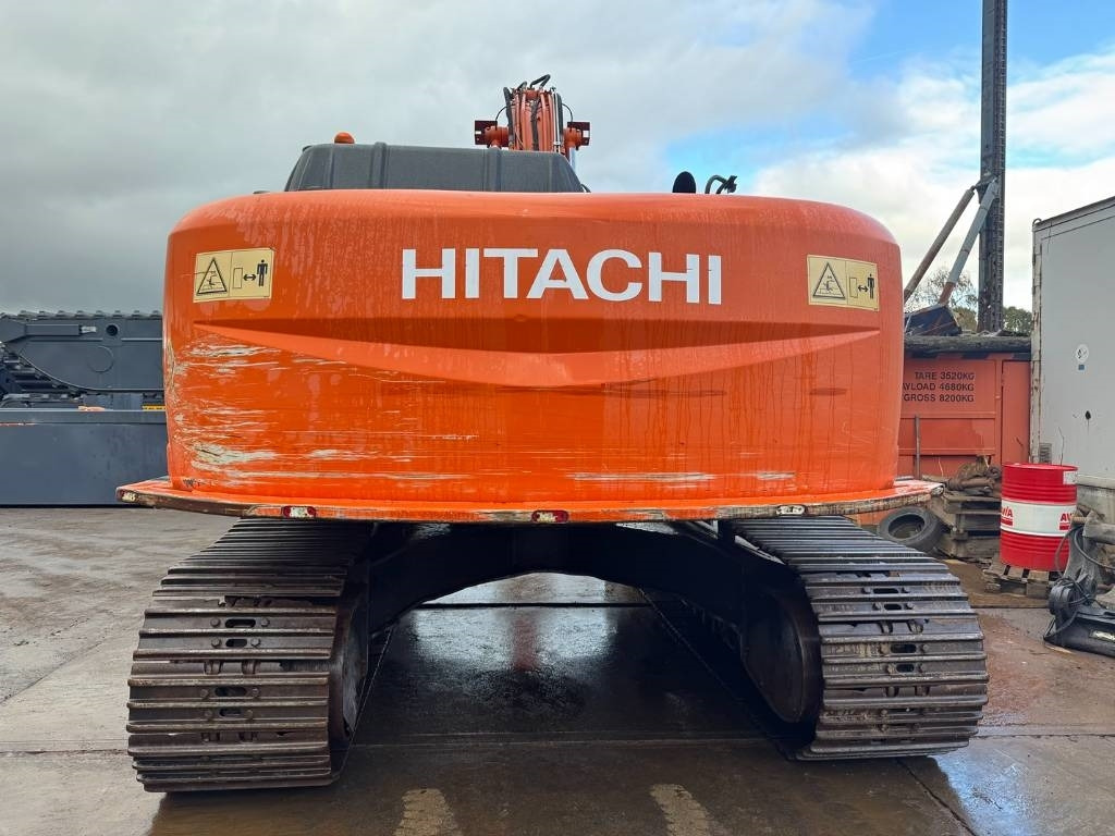Hitachi ZX 280 LC-3 - Pelle sur chenille: photos 3 Hitachi ZX 280 LC-3 - Pelle sur chenille: photos 3