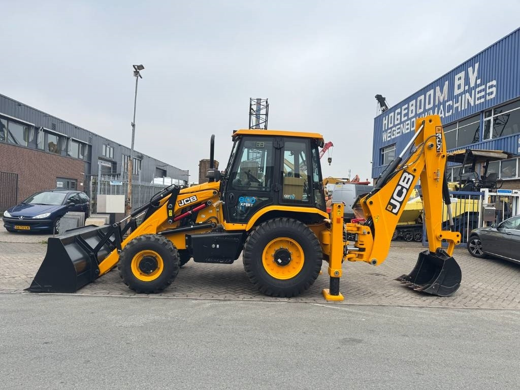 JCB 3DX hammer lines ( UNUSED ) - Tractopelle: photos 2 JCB 3DX hammer lines ( UNUSED ) - Tractopelle: photos 2