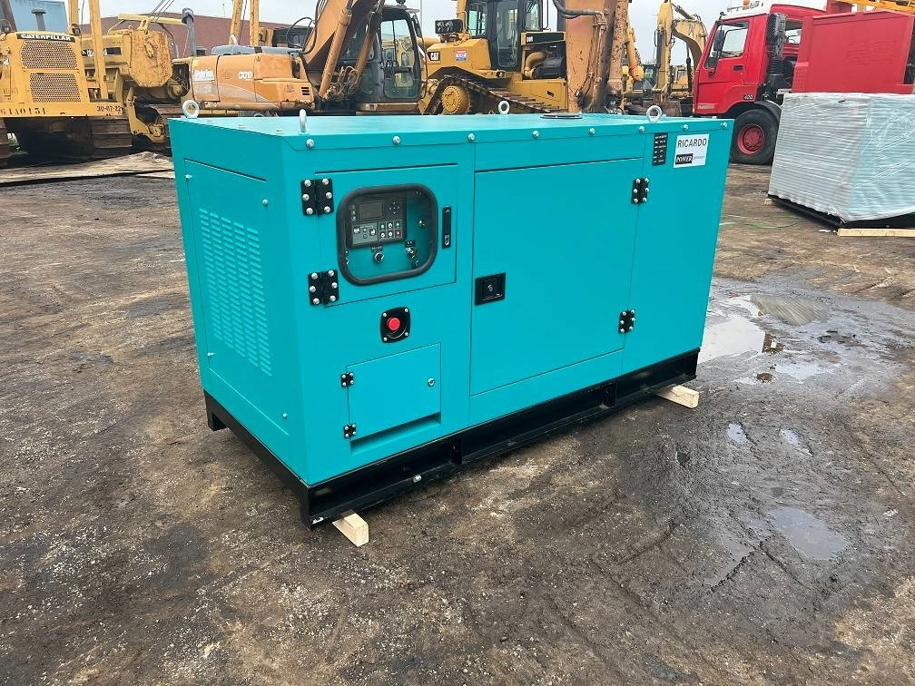 Ricardo 20KVA 16KW SILENT GENERATOR 3 PHASE 50HZ 400V NEW - Groupe électrogène: photos 1 Ricardo 20KVA 16KW SILENT GENERATOR 3 PHASE 50HZ 400V NEW - Groupe électrogène: photos 1