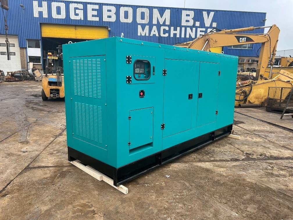 Ricardo 400KVA 320KW SILENT 3 PHASE GENERATOR 50HZ 400V NE - Groupe électrogène: photos 1 Ricardo 400KVA 320KW SILENT 3 PHASE GENERATOR 50HZ 400V NE - Groupe électrogène: photos 1