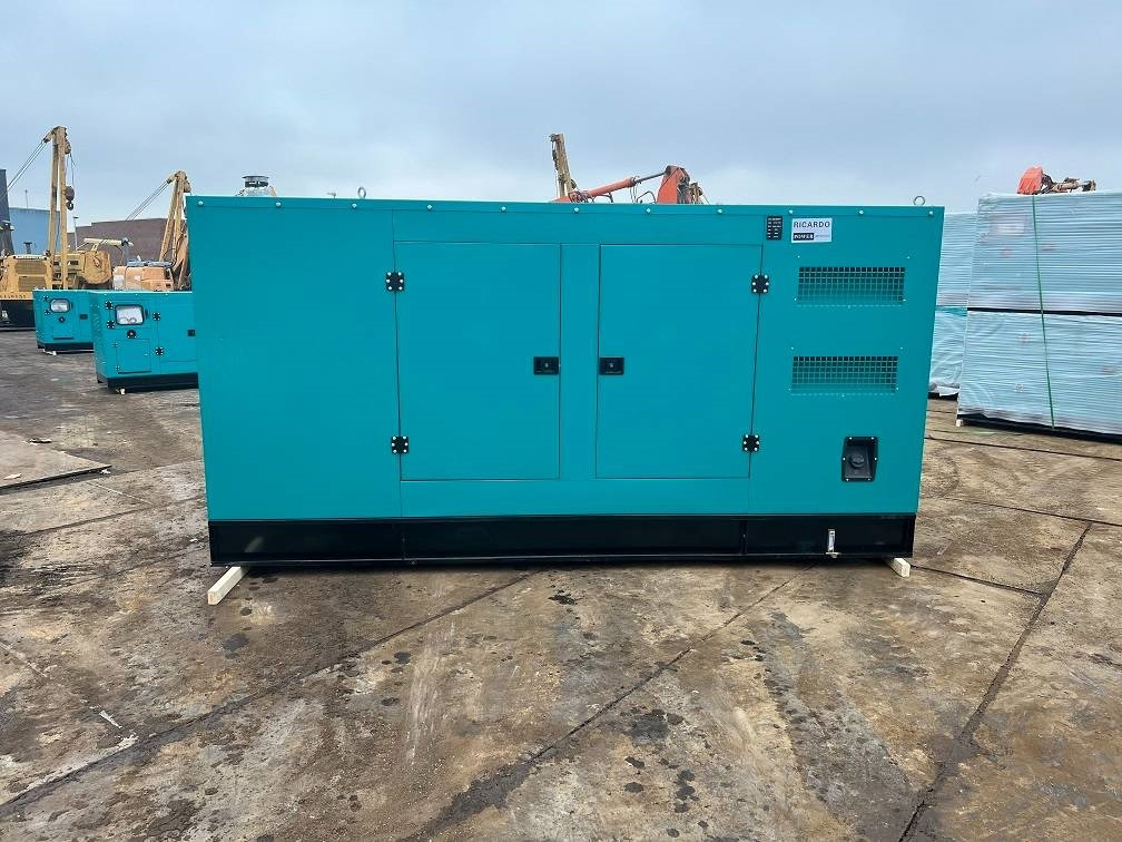 Ricardo 400KVA 320KW SILENT 3 PHASE GENERATOR 50HZ 400V NE - Groupe électrogène: photos 5 Ricardo 400KVA 320KW SILENT 3 PHASE GENERATOR 50HZ 400V NE - Groupe électrogène: photos 5