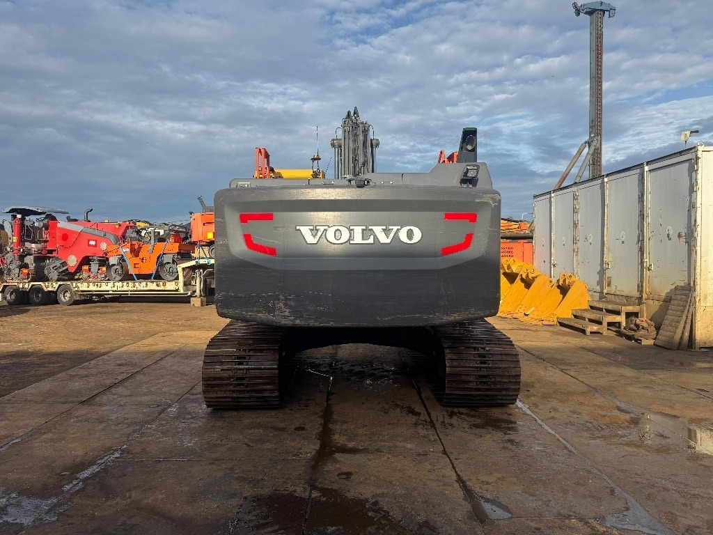 Volvo EC 250 EL - Pelle sur chenille: photos 4 Volvo EC 250 EL - Pelle sur chenille: photos 4