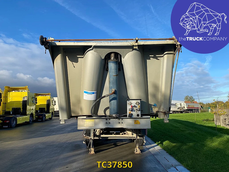 Benalu - Semi-remorque benne: photos 4 Benalu - Semi-remorque benne: photos 4