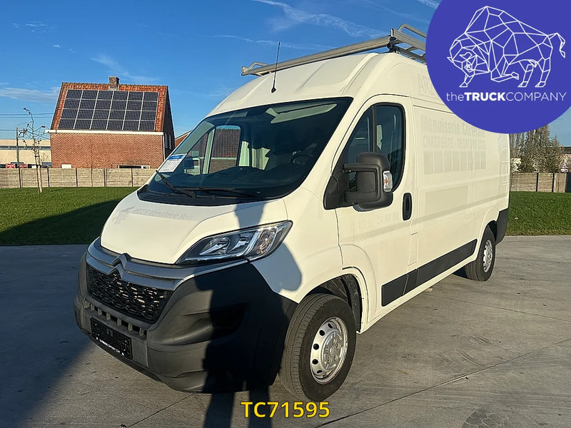 Citroën Jumper 130cv - Fourgon grand volume: photos 1 Citroën Jumper 130cv - Fourgon grand volume: photos 1