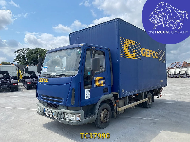 Iveco EUROCARGO - Camion fourgon: photos 1 Iveco EUROCARGO - Camion fourgon: photos 1