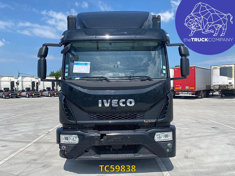 Iveco EuroCargo 120E250 - Camion fourgon: photos 2 Iveco EuroCargo 120E250 - Camion fourgon: photos 2