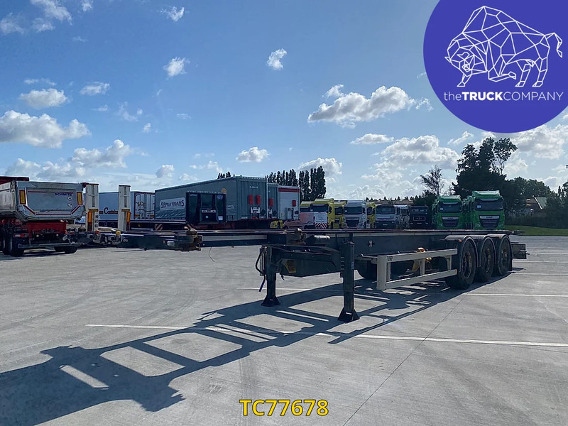 LAG - Semi-remorque porte-conteneur/ Caisse mobile: photos 2 LAG - Semi-remorque porte-conteneur/ Caisse mobile: photos 2