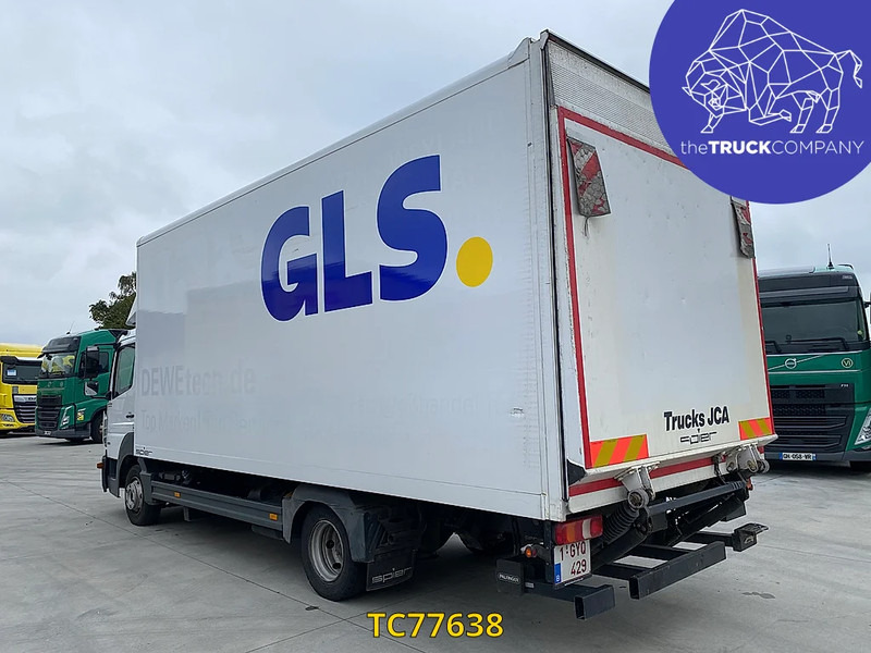 Mercedes-Benz Atego 818 - Camion fourgon: photos 2 Mercedes-Benz Atego 818 - Camion fourgon: photos 2
