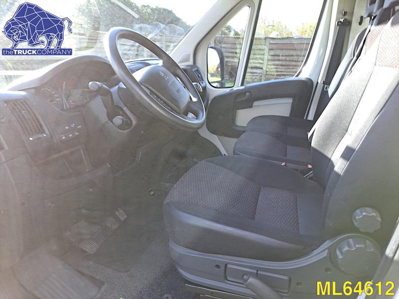 Fourgon utilitaire Peugeot Boxer 2.0 Euro 6: photos 8