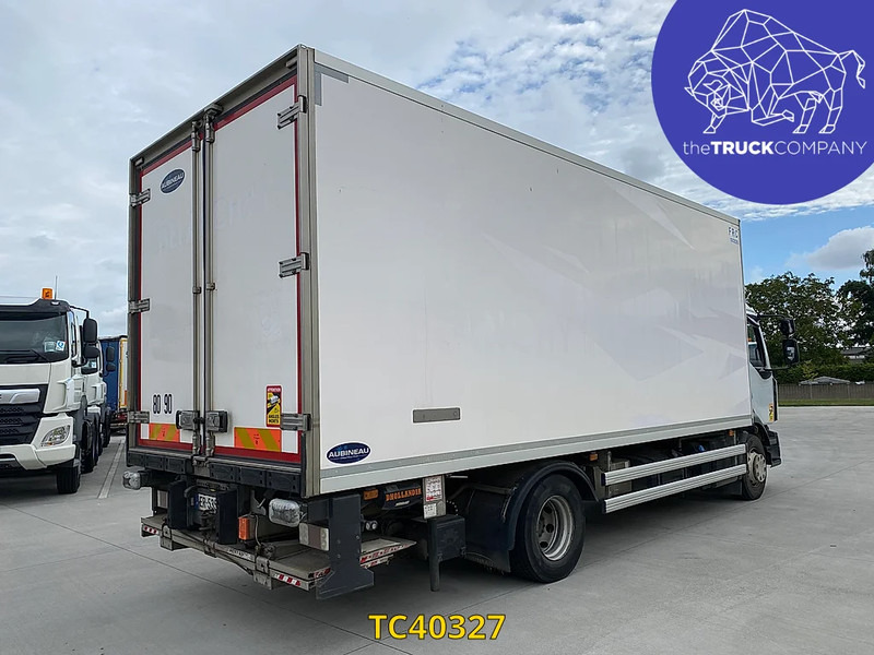 Renault D 240 - Camion frigorifique: photos 4 Renault D 240 - Camion frigorifique: photos 4