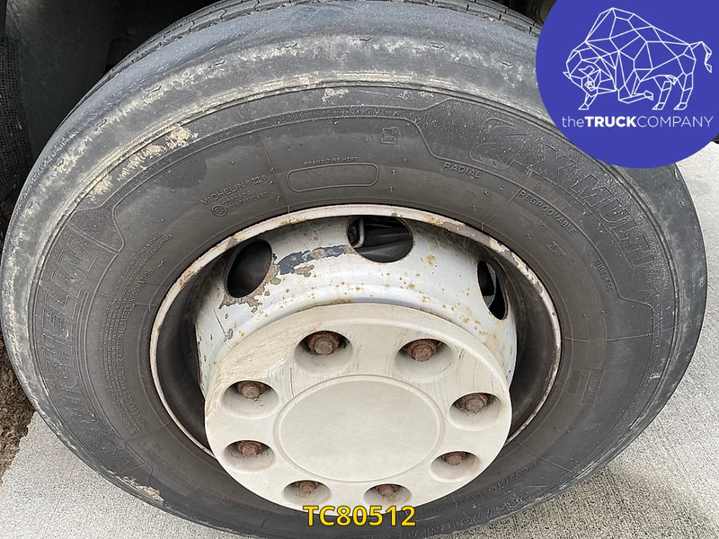 Camion fourgon Renault Midlum 240: photos 13 Camion fourgon Renault Midlum 240: photos 13