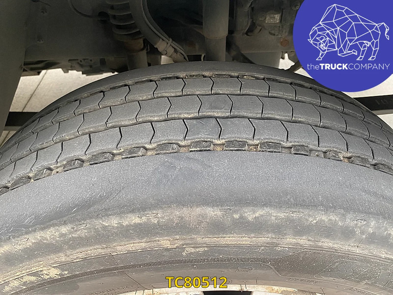 Camion fourgon Renault Midlum 240: photos 14 Camion fourgon Renault Midlum 240: photos 14