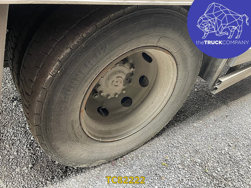 Renault Premium 240 - Camion fourgon: photos 5 Renault Premium 240 - Camion fourgon: photos 5