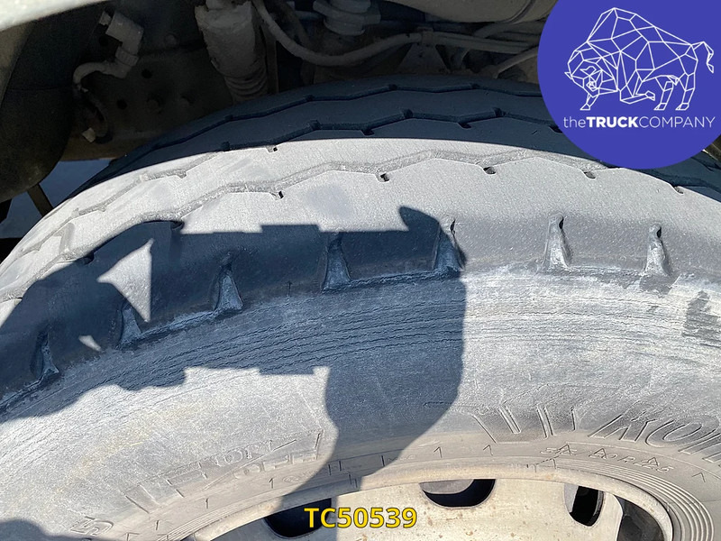 Renault Premium 385 - Camion fourgon: photos 5 Renault Premium 385 - Camion fourgon: photos 5