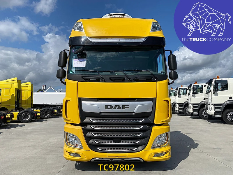 DAF XF 105 480 - Tracteur routier: photos 2 DAF XF 105 480 - Tracteur routier: photos 2