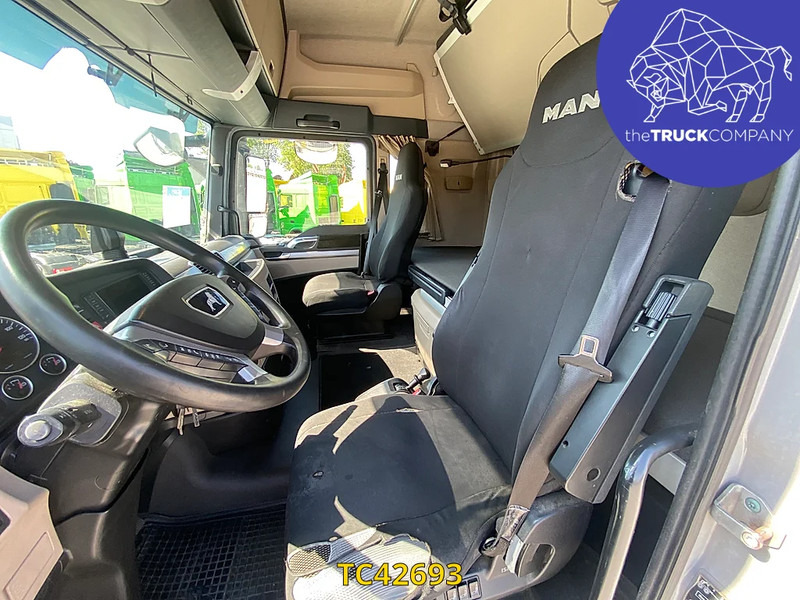 MAN TGX 460 - Tracteur routier: photos 5 MAN TGX 460 - Tracteur routier: photos 5