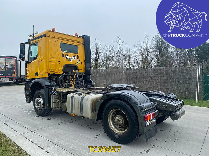 Mercedes-Benz Arocs 2048 - Tracteur routier: photos 3 Mercedes-Benz Arocs 2048 - Tracteur routier: photos 3