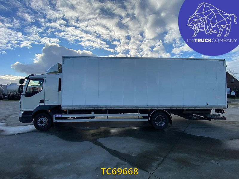 Volvo FL 250 - Camion fourgon: photos 2 Volvo FL 250 - Camion fourgon: photos 2