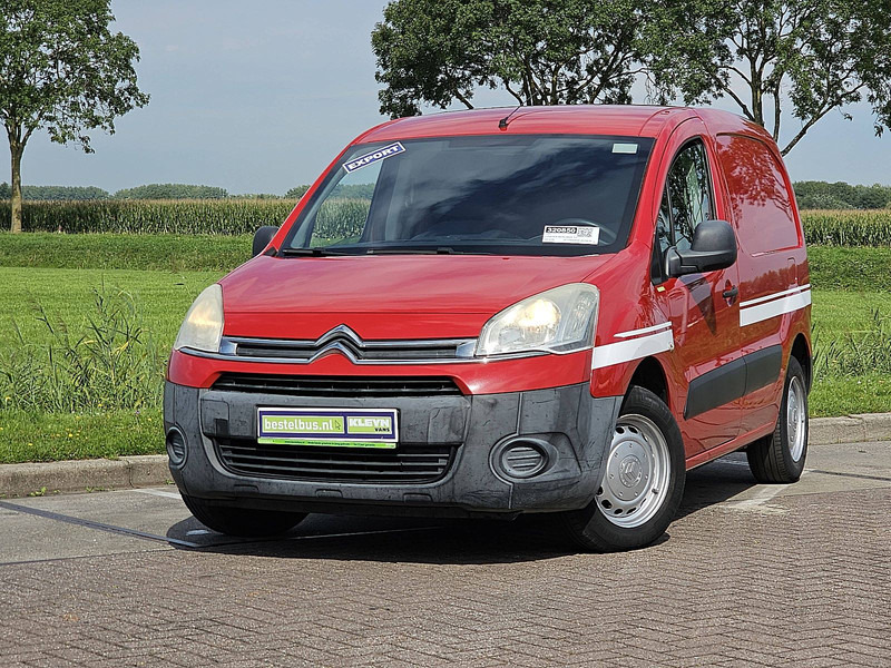 Citroën Berlingo 1.6 L1 Trekhaak - Fourgon grand volume: photos 1 Citroën Berlingo 1.6 L1 Trekhaak - Fourgon grand volume: photos 1
