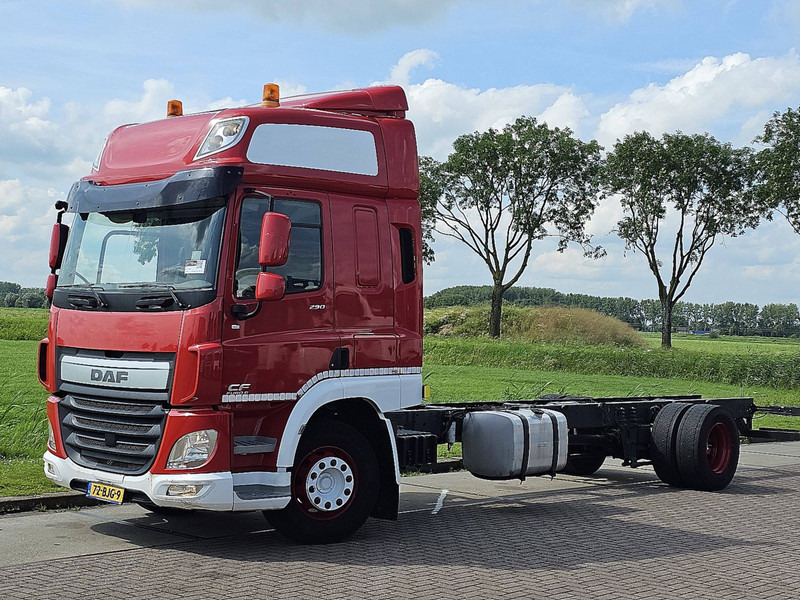DAF CF 290 FA SPACECAB - Châssis cabine: photos 2 DAF CF 290 FA SPACECAB - Châssis cabine: photos 2