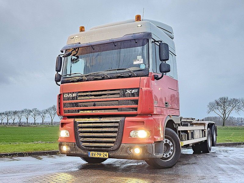 DAF XF 105.410 6X2 FAS NL-TRUCK - Camion ampliroll: photos 1 DAF XF 105.410 6X2 FAS NL-TRUCK - Camion ampliroll: photos 1