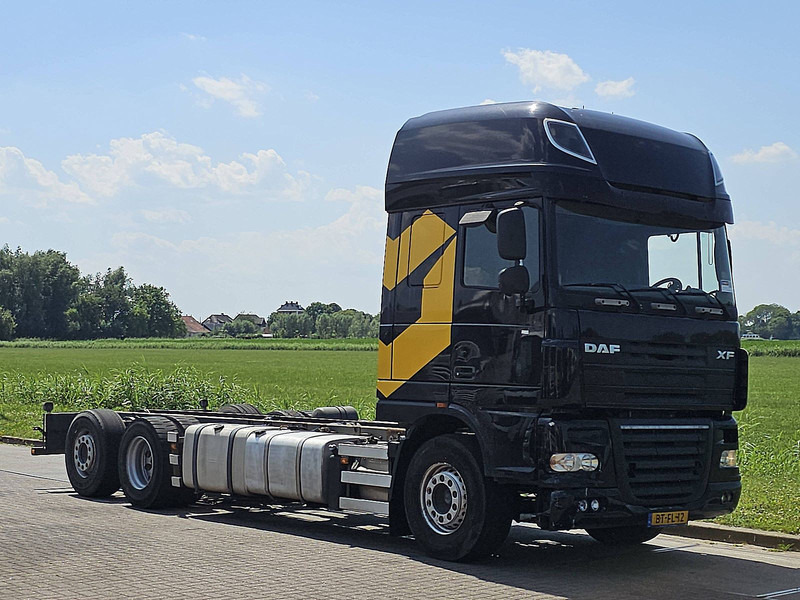DAF XF 105.460 SSC 6X2 FAS MANUAL - Châssis cabine: photos 5 DAF XF 105.460 SSC 6X2 FAS MANUAL - Châssis cabine: photos 5