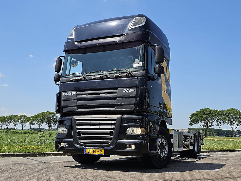 DAF XF 105.460 SSC 6X2 FAS MANUAL - Châssis cabine: photos 1 DAF XF 105.460 SSC 6X2 FAS MANUAL - Châssis cabine: photos 1