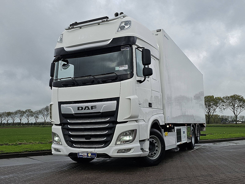 DAF XF 530 FAN CARRIER LIFT - Camion frigorifique: photos 1 DAF XF 530 FAN CARRIER LIFT - Camion frigorifique: photos 1