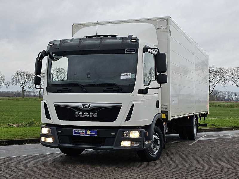 MAN 12.220 TGL BL 2T LIFT AIRCO - Camion fourgon: photos 1 MAN 12.220 TGL BL 2T LIFT AIRCO - Camion fourgon: photos 1