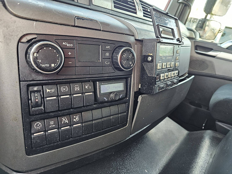 Camion frigorifique MAN 18.250 TGM MULTI TEMP TAILLIFT: photos 10 Camion frigorifique MAN 18.250 TGM MULTI TEMP TAILLIFT: photos 10